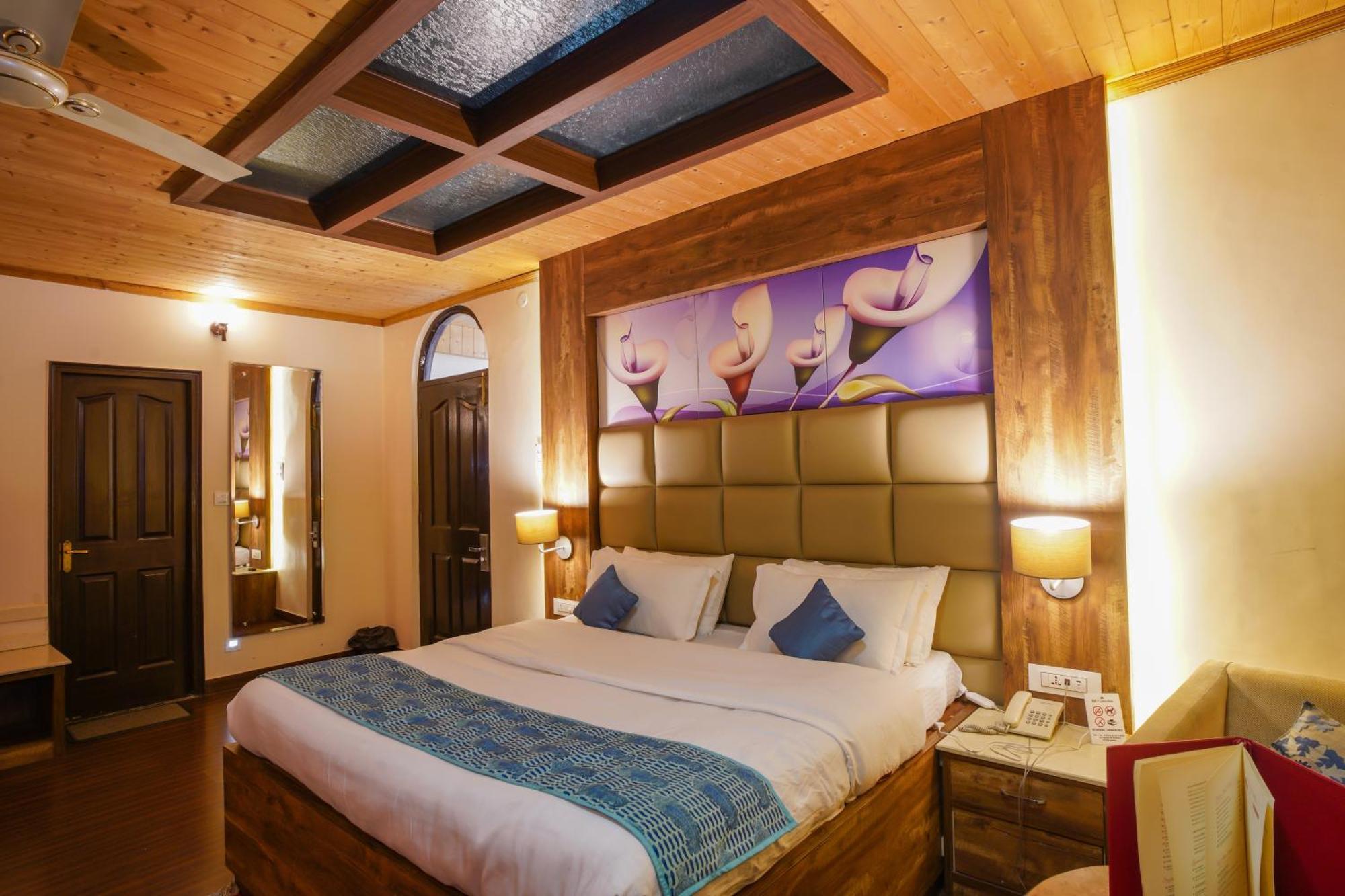 Vilasa Lall Ji Resort Далхаузи Экстерьер фото