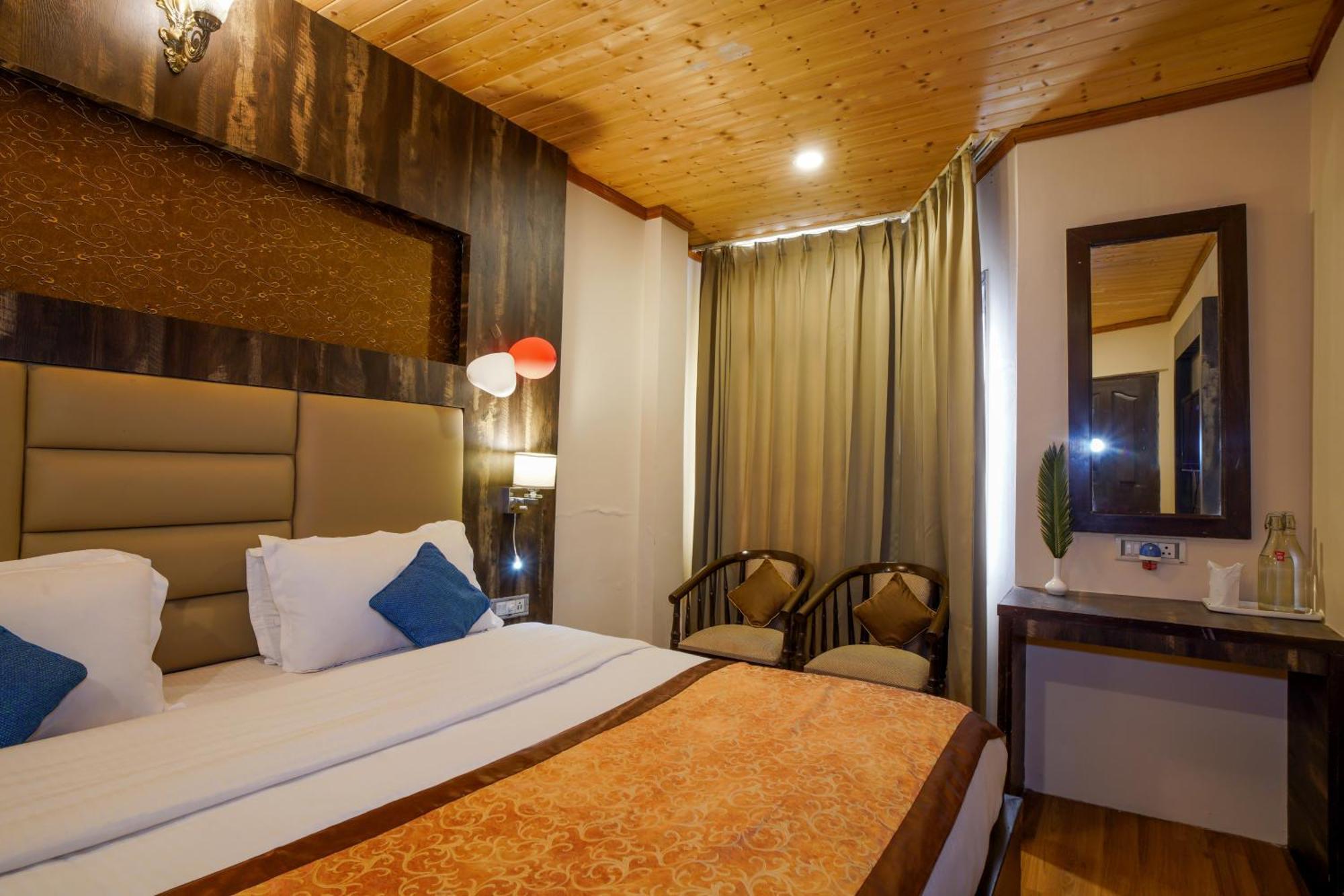Vilasa Lall Ji Resort Далхаузи Экстерьер фото