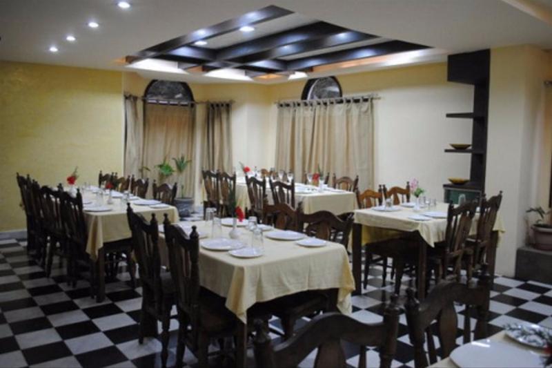 Vilasa Lall Ji Resort Далхаузи Экстерьер фото